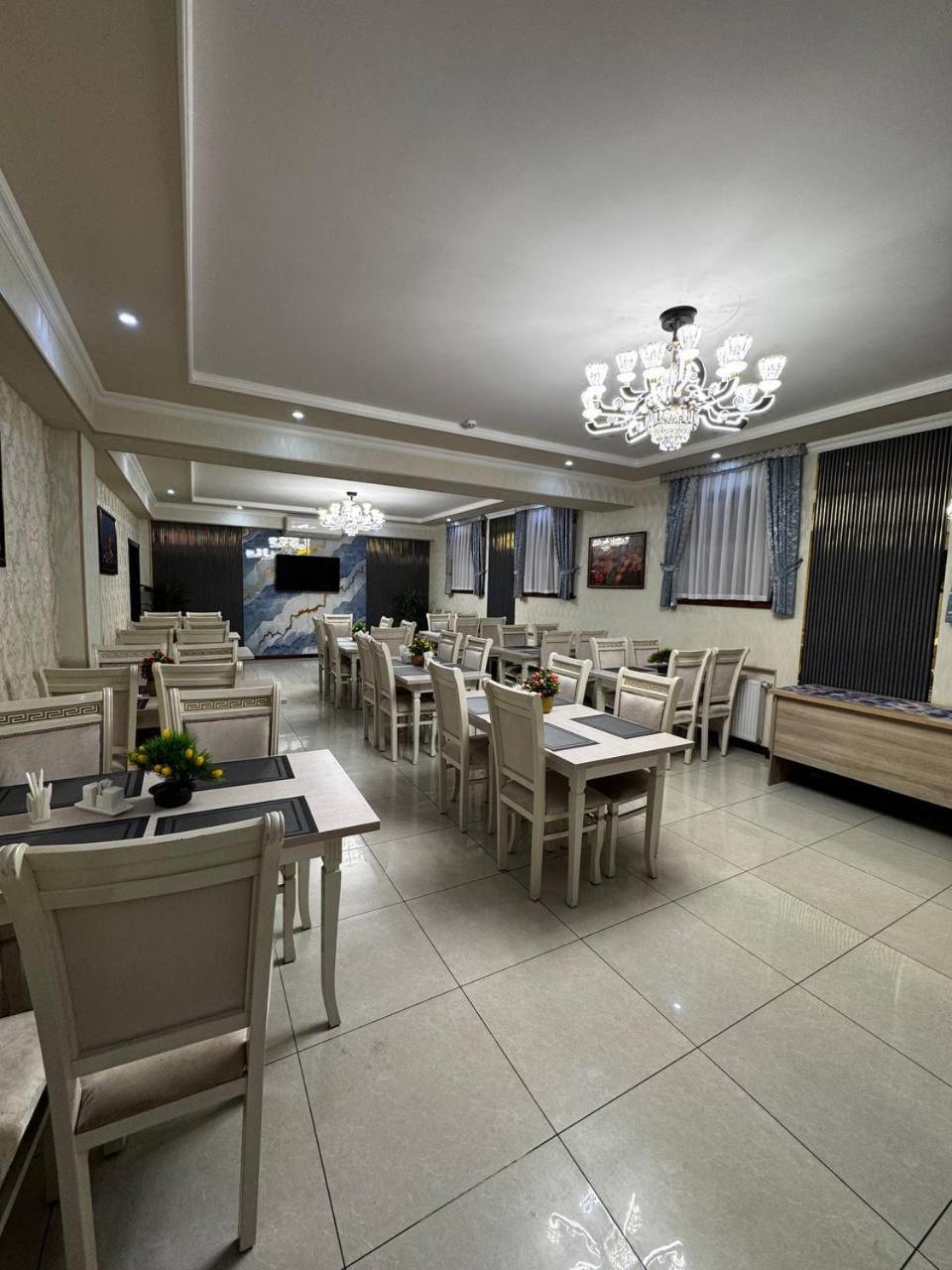 Ark Billur Halal Hotel Tashkent Bagian luar foto