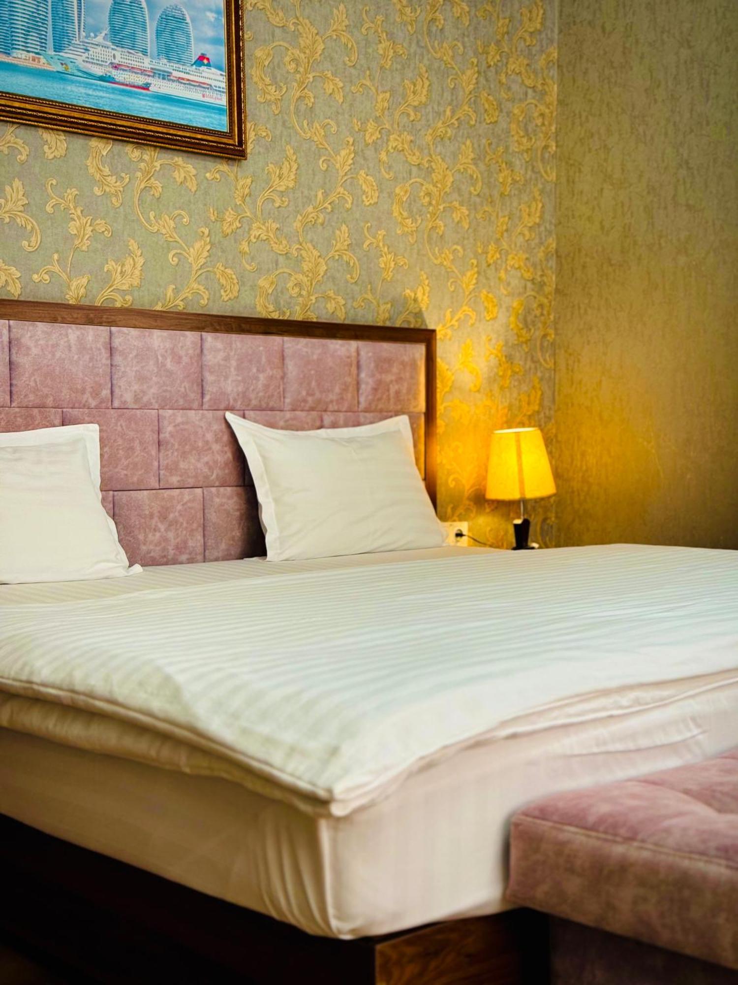 Ark Billur Halal Hotel Tashkent Bagian luar foto